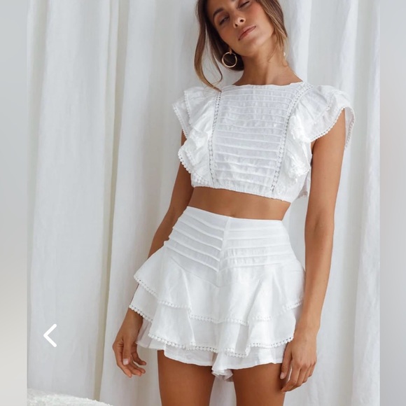 SELFIE LESLIE - WILD AND FREE PINTUCK PLEAT AND LAYERED RUFFLE SET - Picture 2 of 10